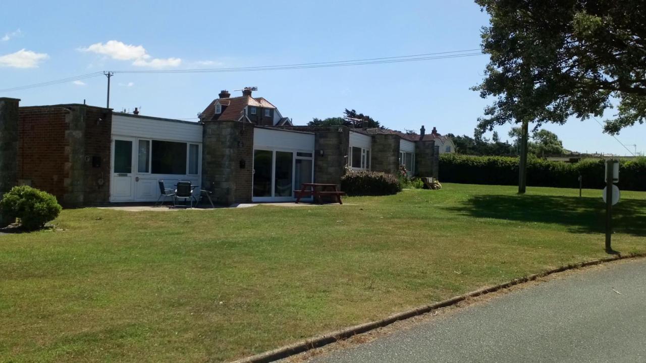 Sunny View, 87 Brambles Chine Villa Freshwater Buitenkant foto